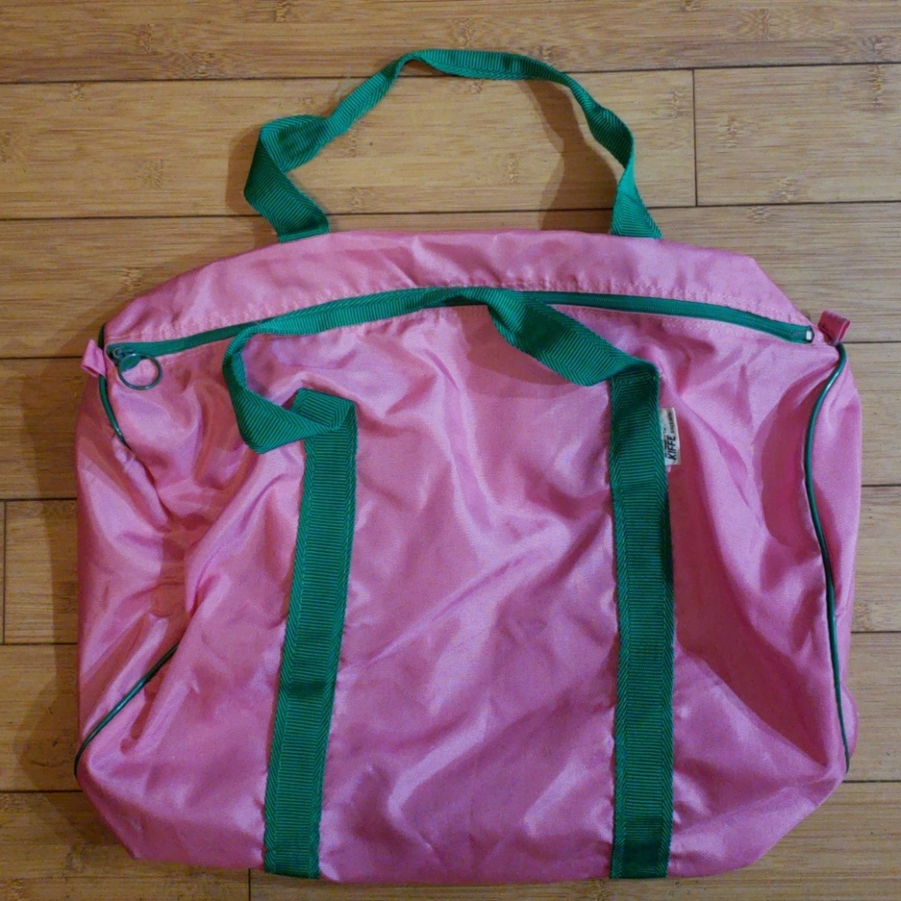 Kiffe retro 90s barbie pink gym bag